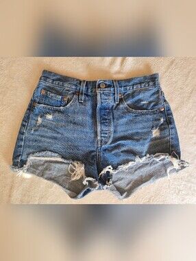 Levi's 501 High-Rise Distressed Denim Shorts Sz 27